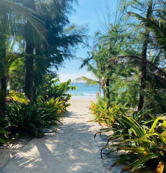 Kega Lighthouse Resort Bình Thuận