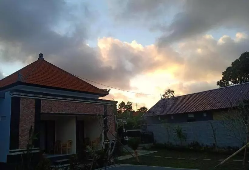 Majatalo Villa Luwih Pandawa