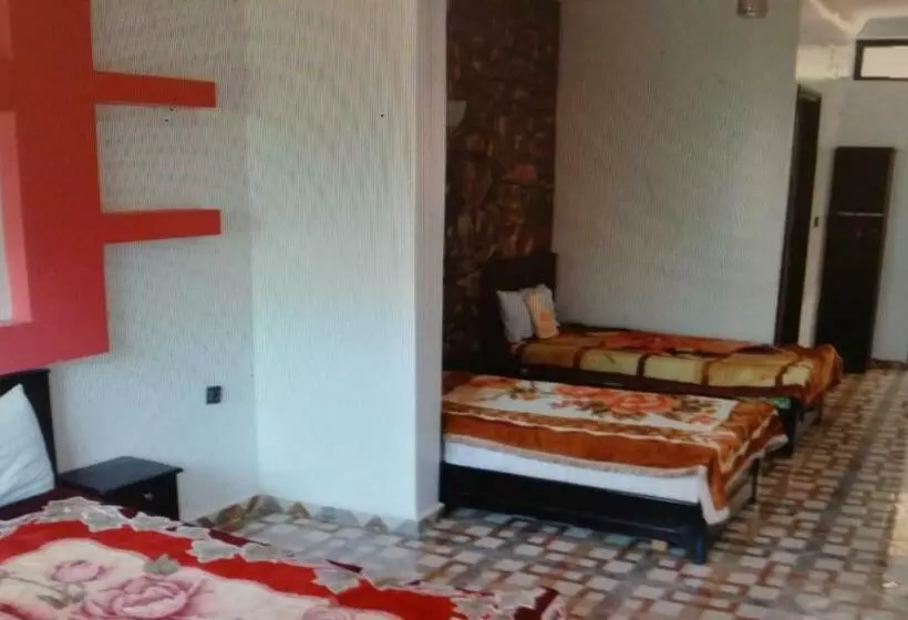 Auberge Bab Imouzer
