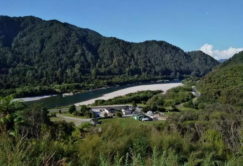 Retkeilymaja Berlins Cafe, Bar And Backpackers