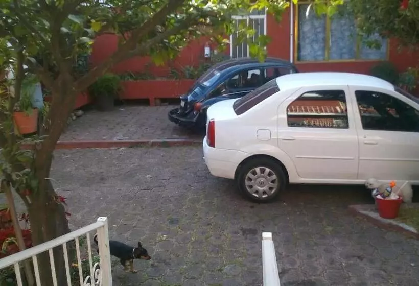 Retkeilymaja Casa Celia