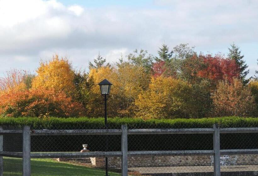 مبيت وإفطار Chambres D Hôtes La Colinière