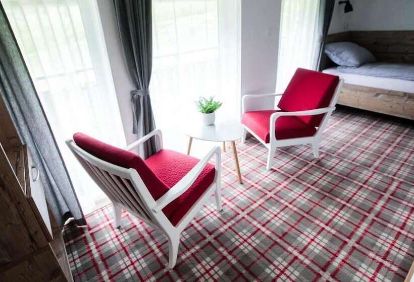 تختخواب و صبحانه Hiša Poljana Rooms