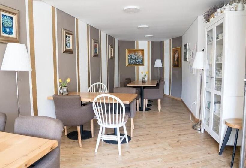 تختخواب و صبحانه Hiša Poljana Rooms