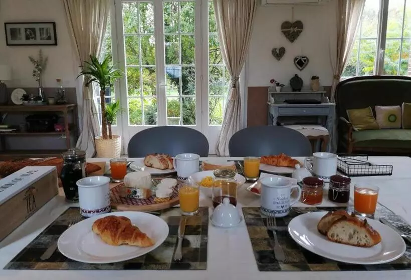 Aamiaismajoitus (B&B) Le Clos Bel Ami