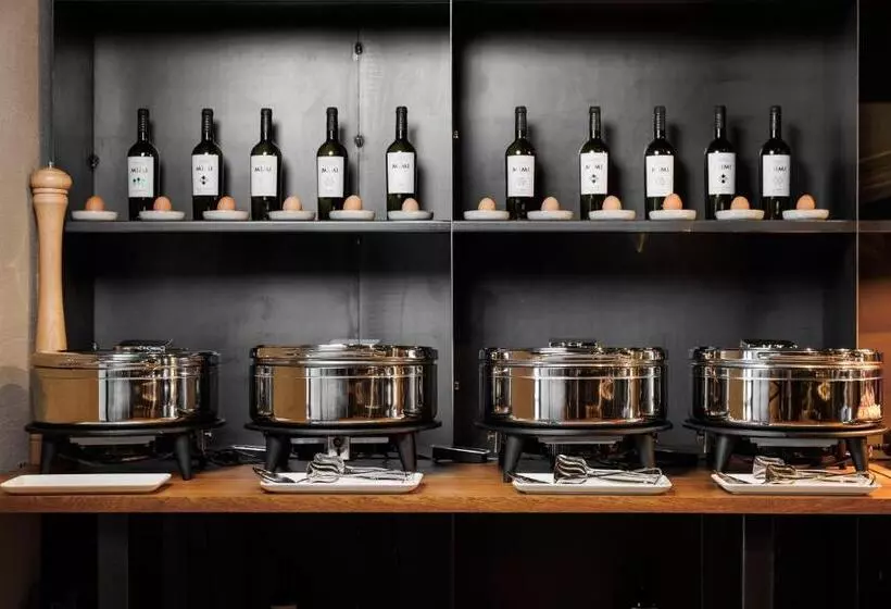 هتل Castel Mimi Wine Resort