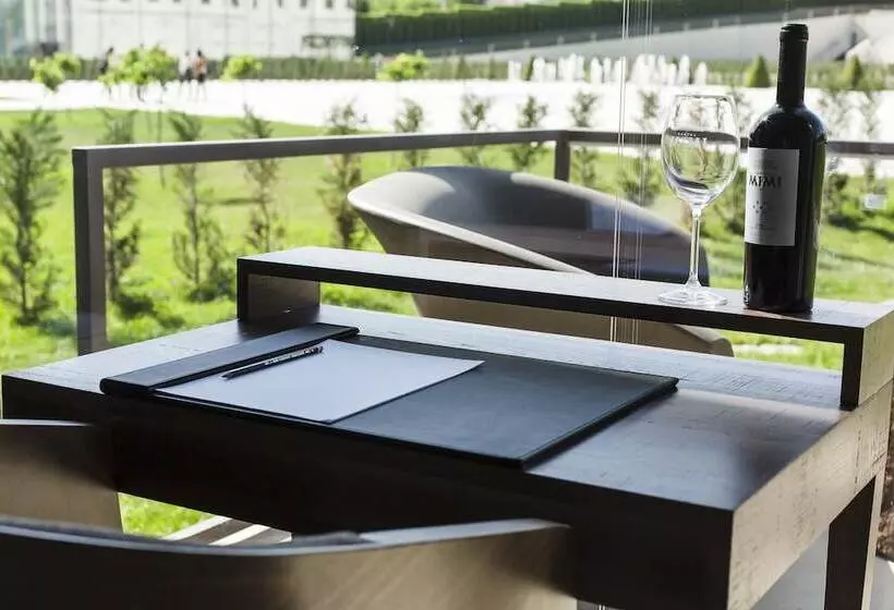 هتل Castel Mimi Wine Resort