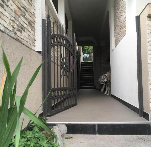 پانسیون Apartmani Vuković