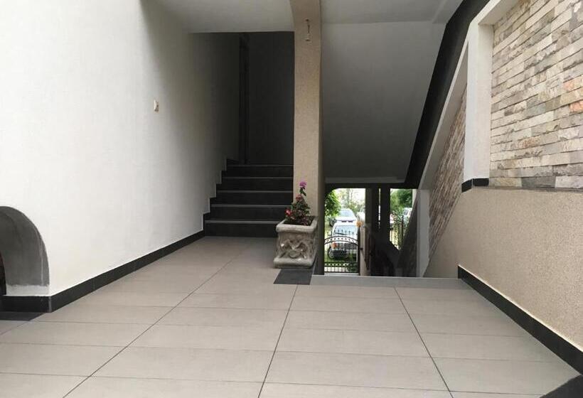 پانسیون Apartmani Vuković