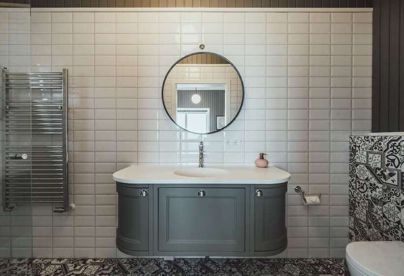 پانسیون Ekra Glacier Lagoon