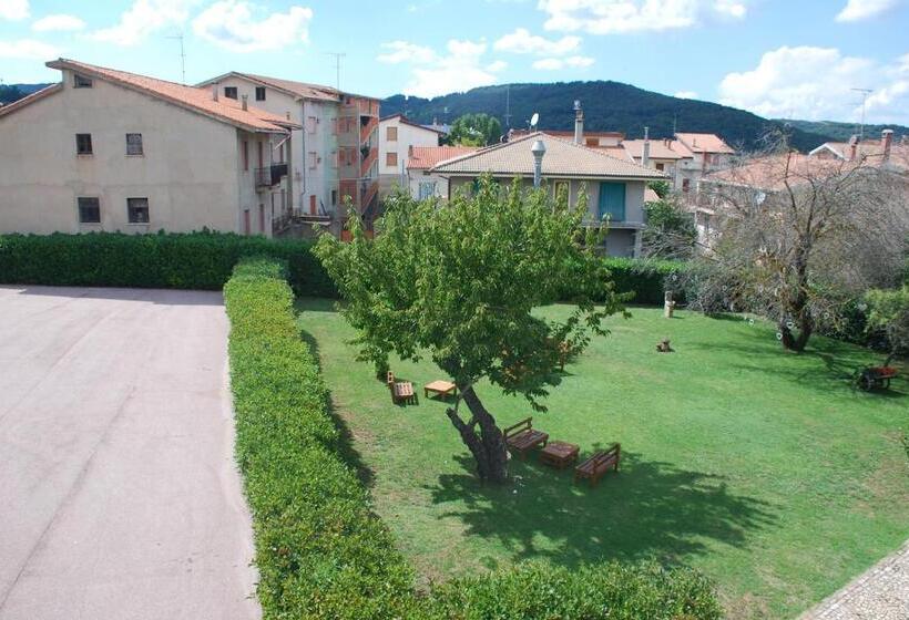 호텔 Belvedere Tonara