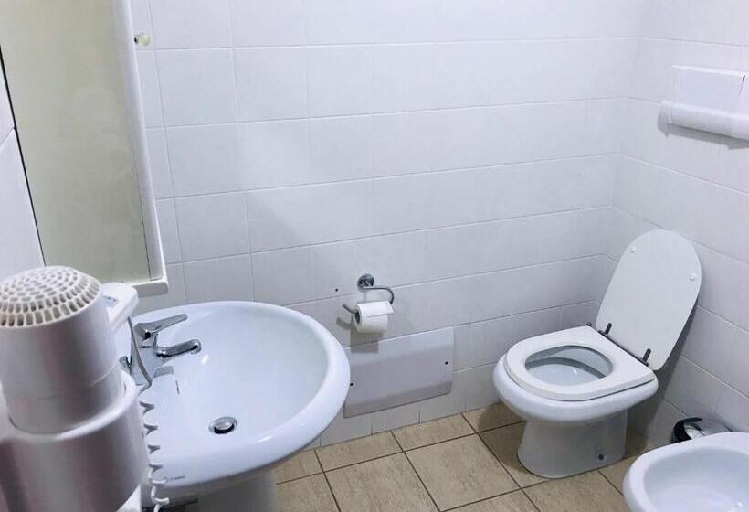 호텔 Belvedere Tonara