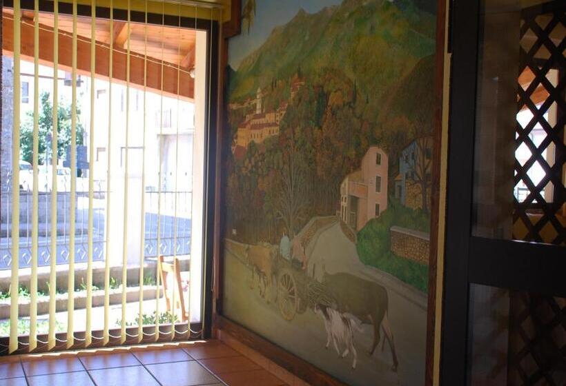 호텔 Belvedere Tonara