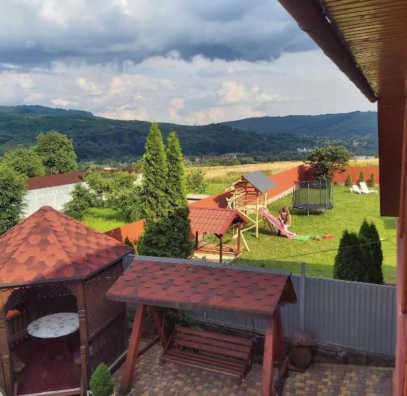 膳宿费 садиба на хуторі