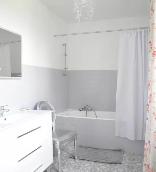 ペンション Clairefontaine Chambre D Hôtes