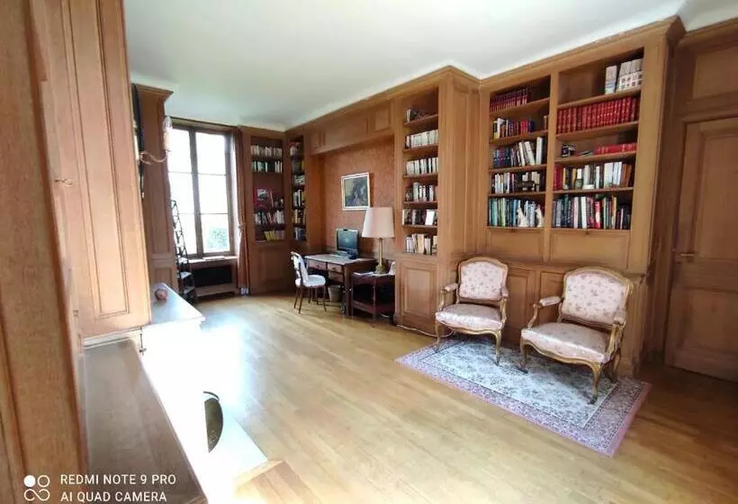 ペンション Clairefontaine Chambre D Hôtes