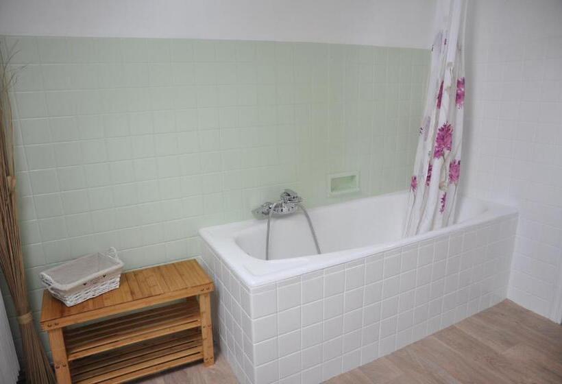 بنسيون Clairefontaine Chambre D Hôtes