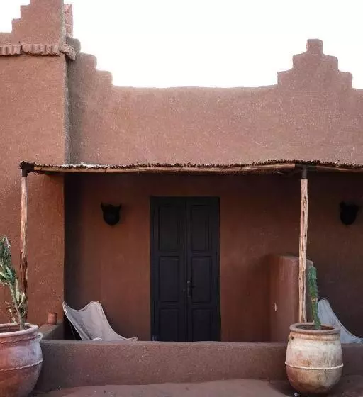 Majatalo Kasbah Aitisfoul