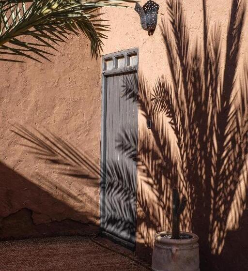 بنسيون Kasbah Aitisfoul