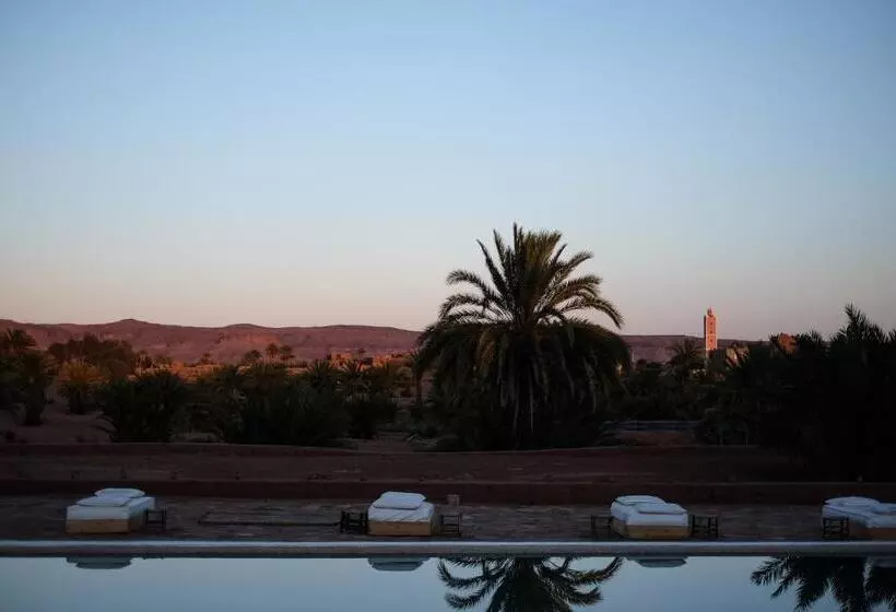 Majatalo Kasbah Aitisfoul