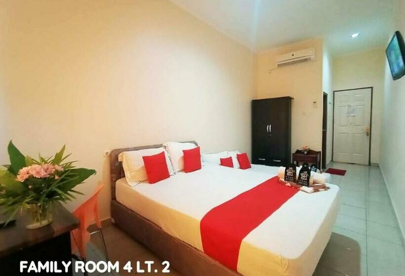 פנסיון My Place Guest House Manado