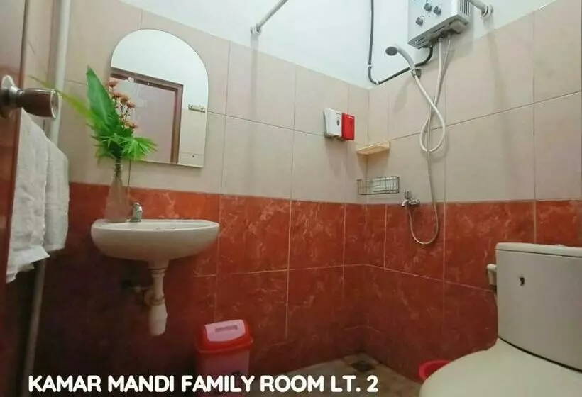 ペンション My Place Guest House Manado