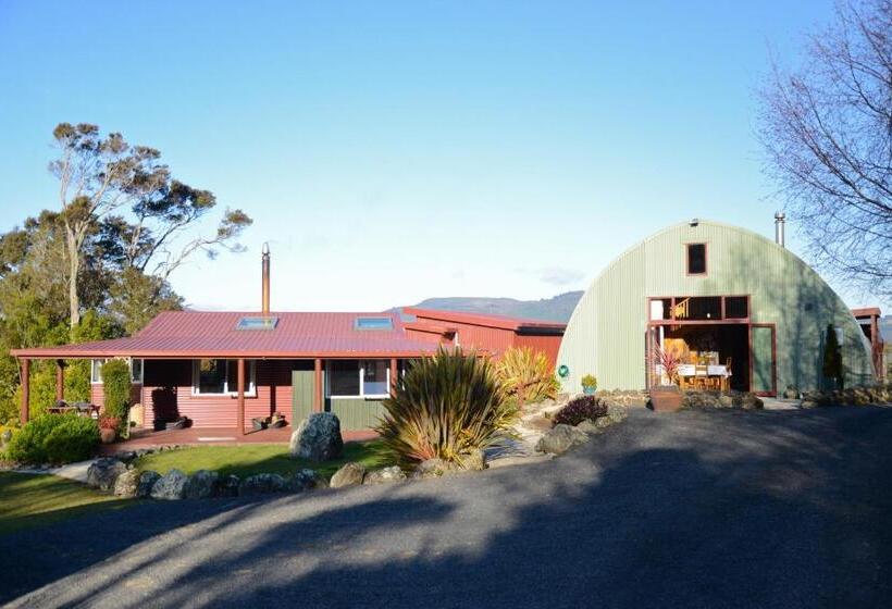 Barn Bed And Breakfast
