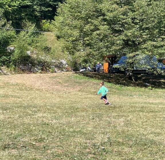 ベッドアンドブレックファースト Alba Matesina