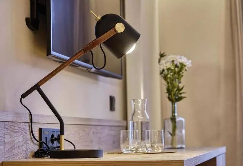 Hotelli Brunelle Seiser Alm Lodge