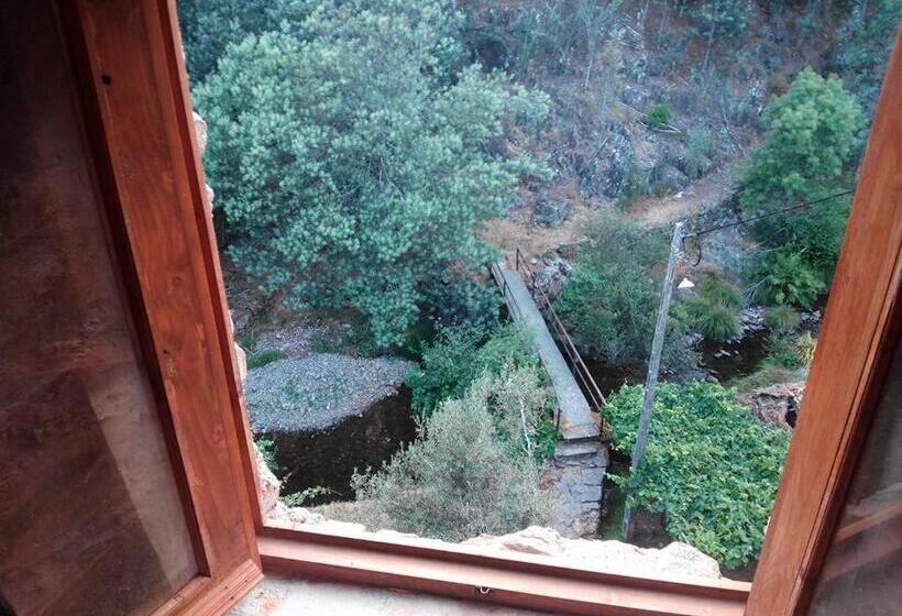 Отель Casa Do Moinho Novo