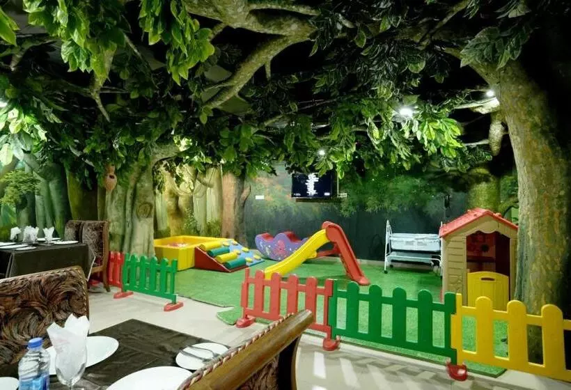 Hotelli Empire Residency