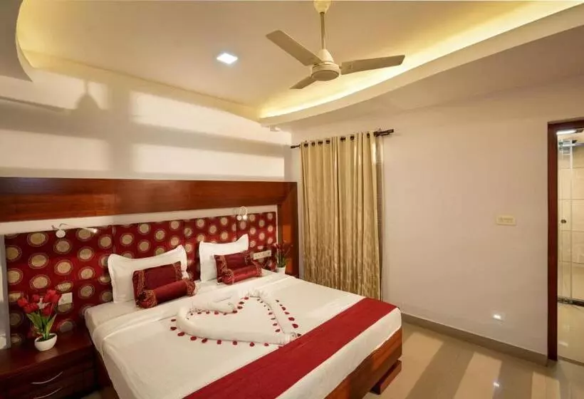 Hotelli Empire Residency