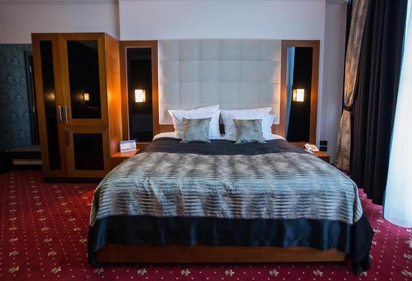 هتل Exclusive President