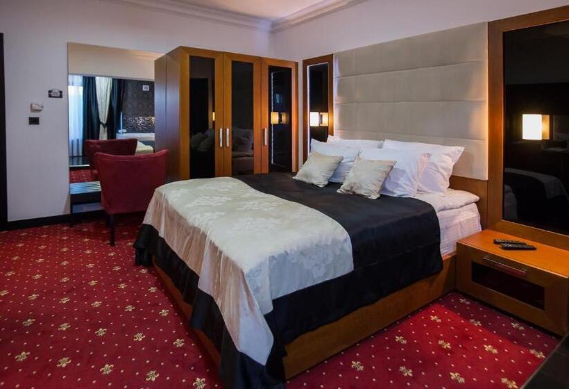 هتل Exclusive President