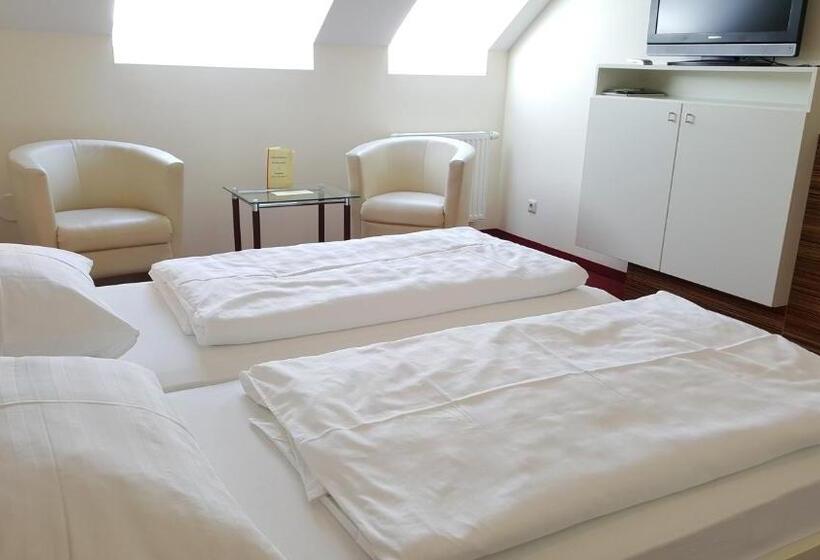 酒店 Gasthof Zur Wachau