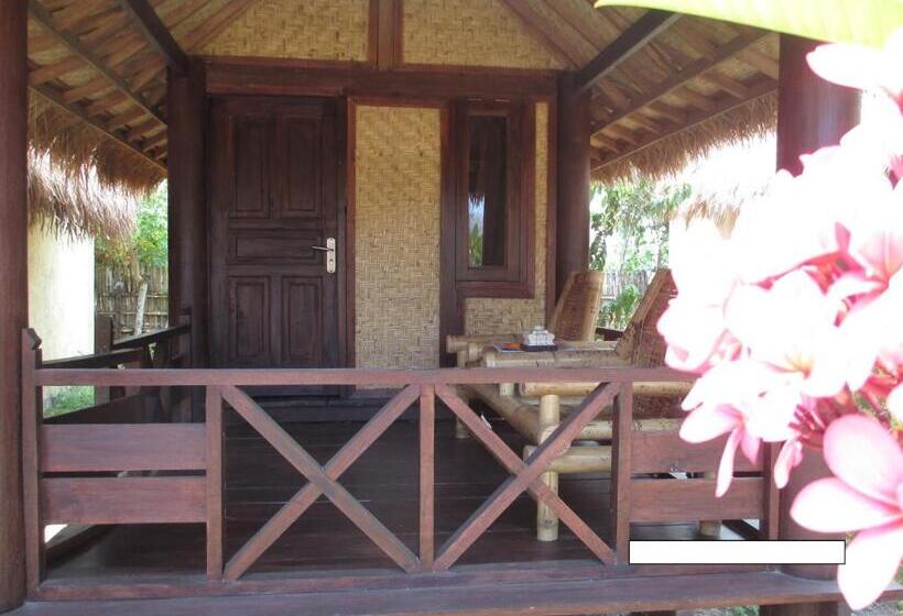 ペンション Selong Belanak Bungalows