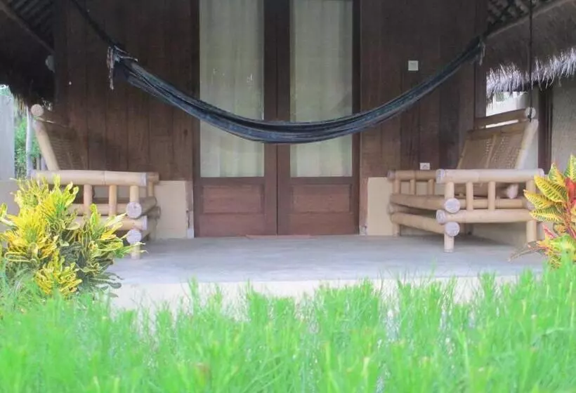 ペンション Selong Belanak Bungalows