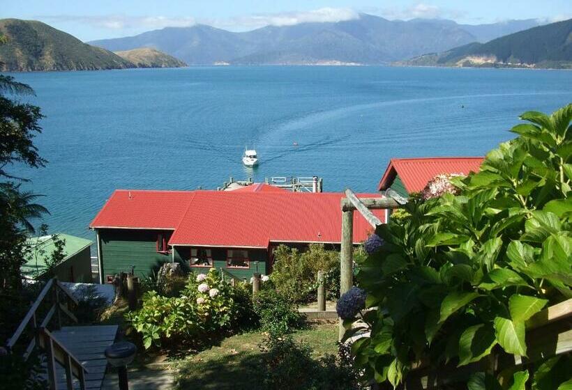 Resort The Lodge At Te Rawa