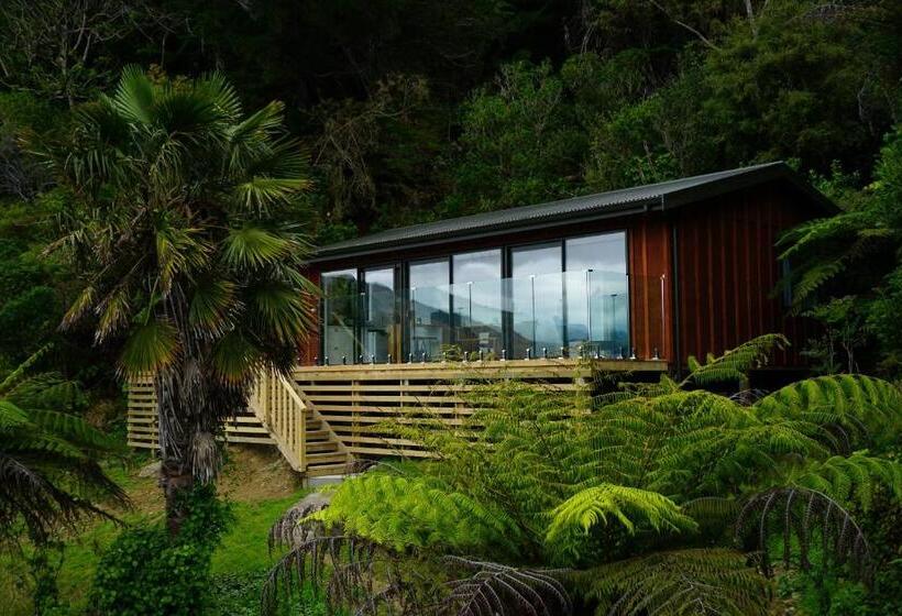 Resort The Lodge At Te Rawa