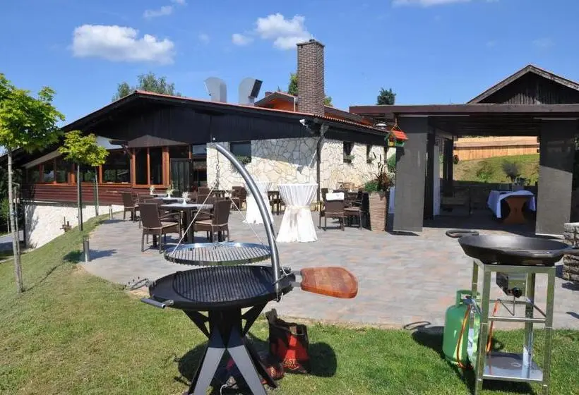 پانسیون Guesthouse Dolinsek