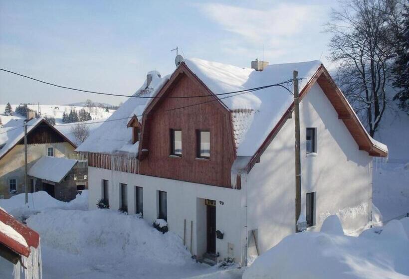 膳宿费 Horská Chata U Ježíška