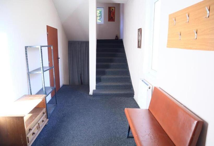 膳宿费 Horská Chata U Ježíška