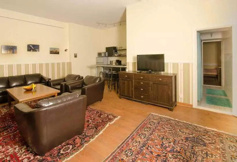 پانسیون Saare Manor Guesthouse