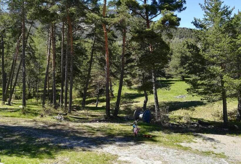 ユースホステル Les Pinées