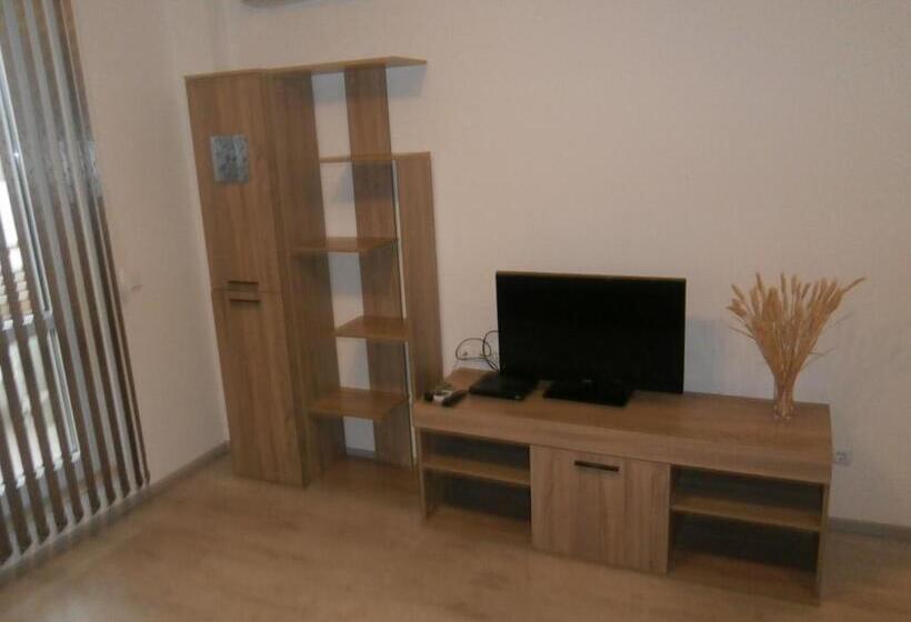 Apartments In Las Brisas