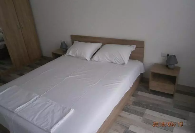 Apartments In Las Brisas