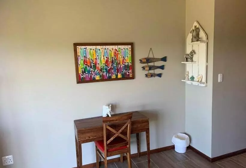 Aamiaismajoitus (B&B) Jbay Zebra Lodge