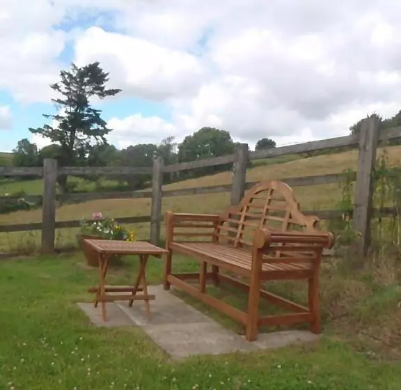 Bed and Breakfast Yarningale