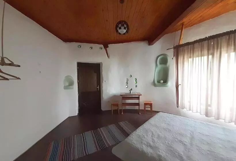 ホテル Cob Village