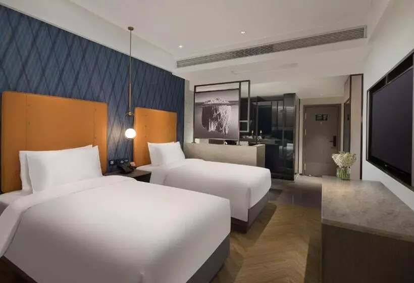 Hotelli Kasion Pugis